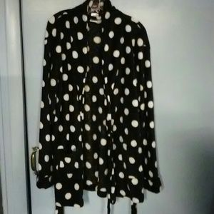 K C ladies Black and white polka dot robe